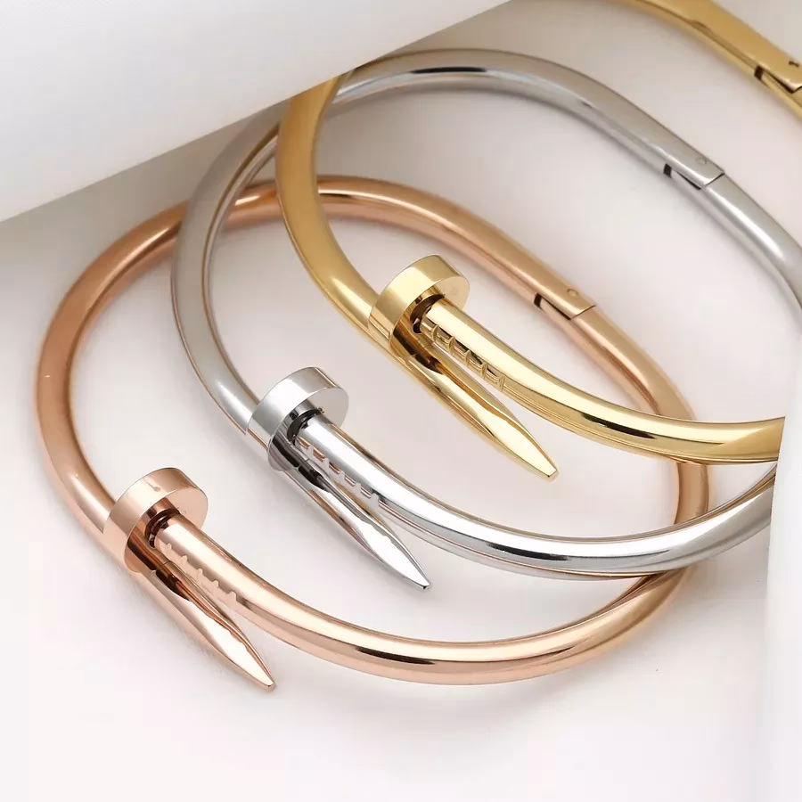 ¿Puedo usar mi pulsera Cartier todos los días?