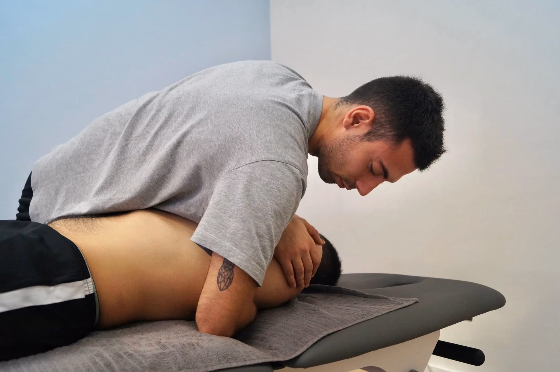 ¿Qué causa la enfermedad de Sudeck?