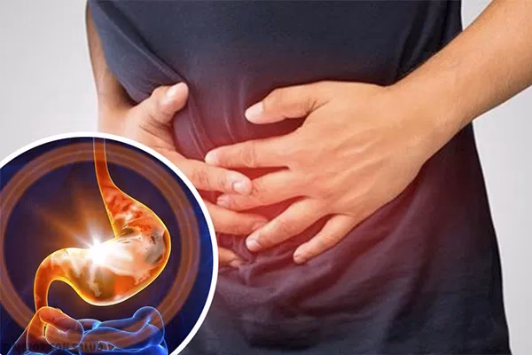 ¿Qué tratamiento se puede seguir para curar la úlcera péptica?